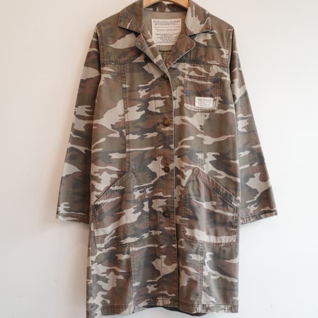 Japan brand 카모플라쥬 패턴 코트 