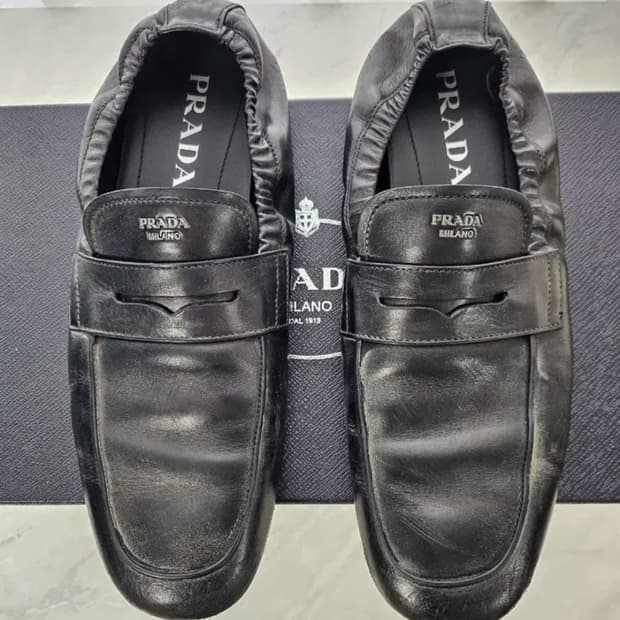 프라다 나파가죽 로퍼 7.5(265)