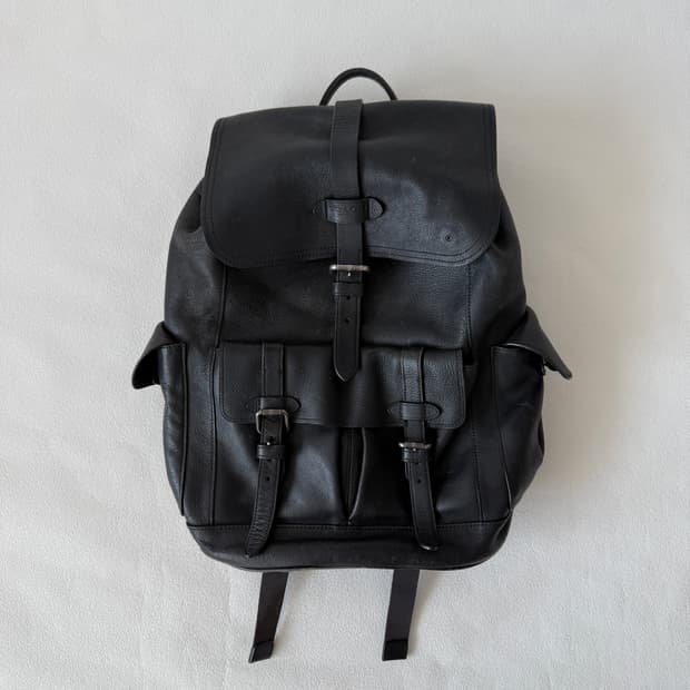 코치(COACH) 레더 3포켓 백팩