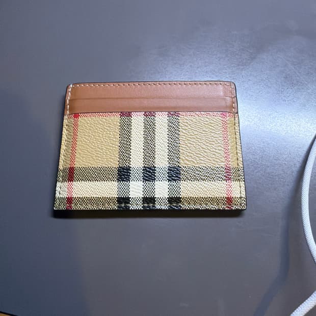 버버리 카드지갑