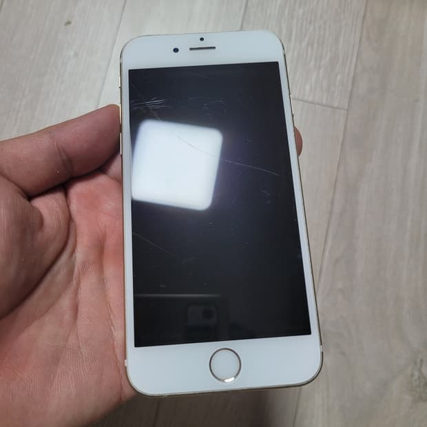 애플 아이폰6S 64기가