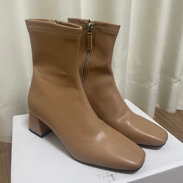 (새상품)앵클부츠225