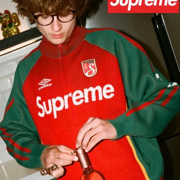 슈프림 x 엄브로 집업 스웨터 레드 - 25SS