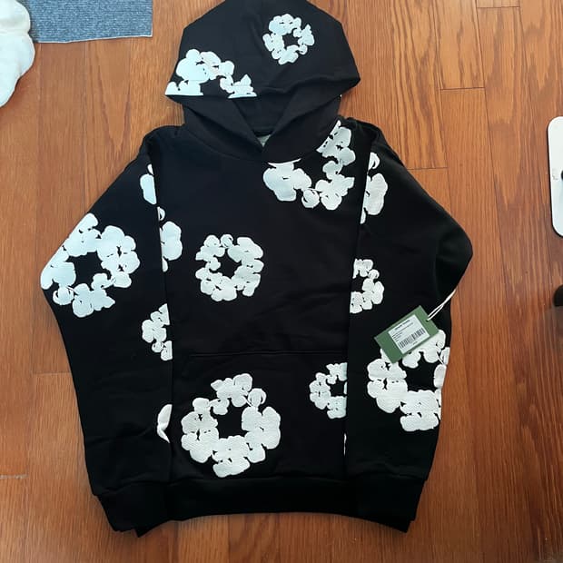 데님티어스 검은색 후드티