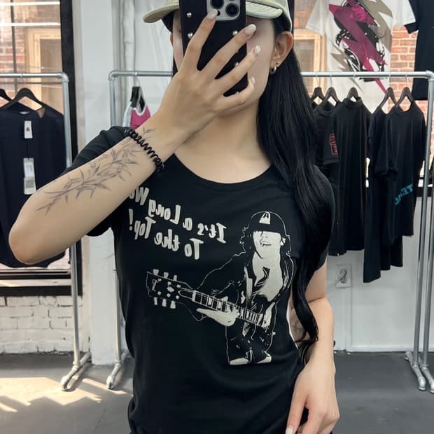히스테릭 글래머 ACDC 티셔츠