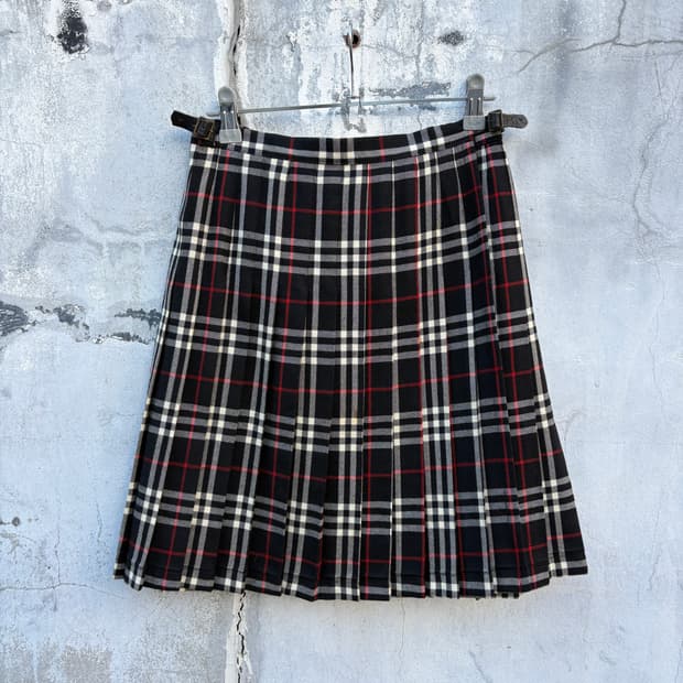 Burberry 버버리 체크 스커트