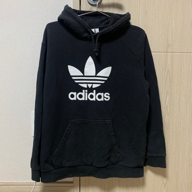 아디다스 빅로고 후드티
