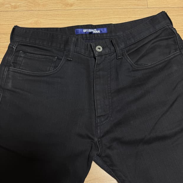 준야와타나베 바지