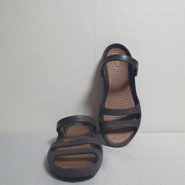 230mm 크록스 샌들 클레오2 에스프레쏘 딥브라운