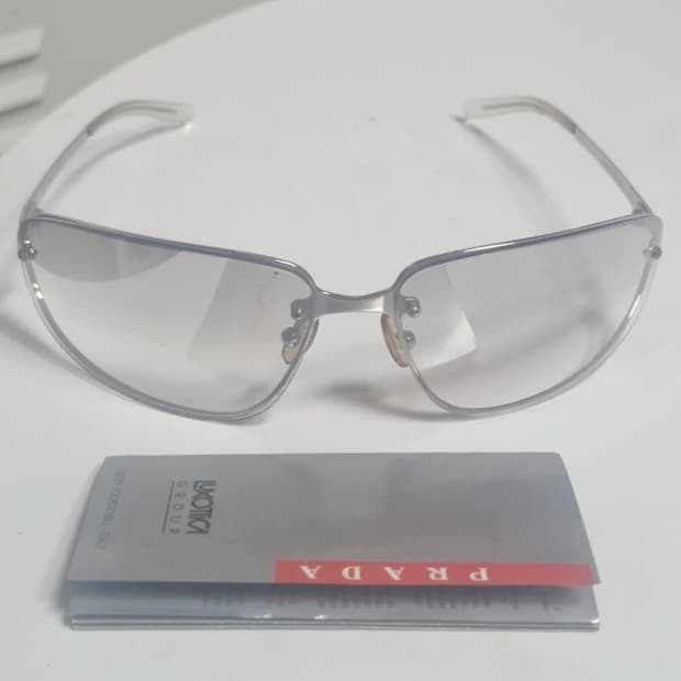 [빈티지/프라다] 스포츠 실버랩 모델 / SPR 56D