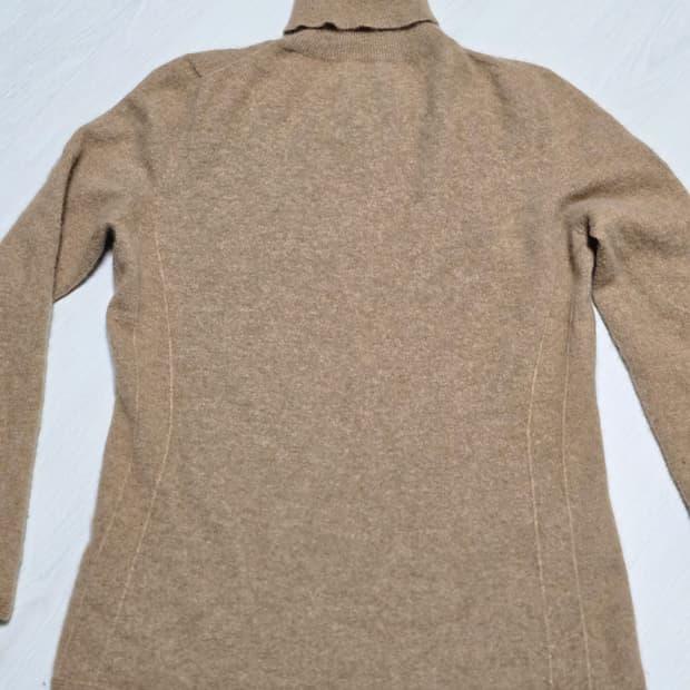 LBL 퓨어 캐시미어 100 베이지 니트 터틀넥