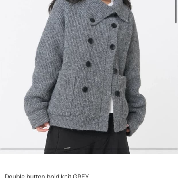 미세키 서울 double button bold knit grey