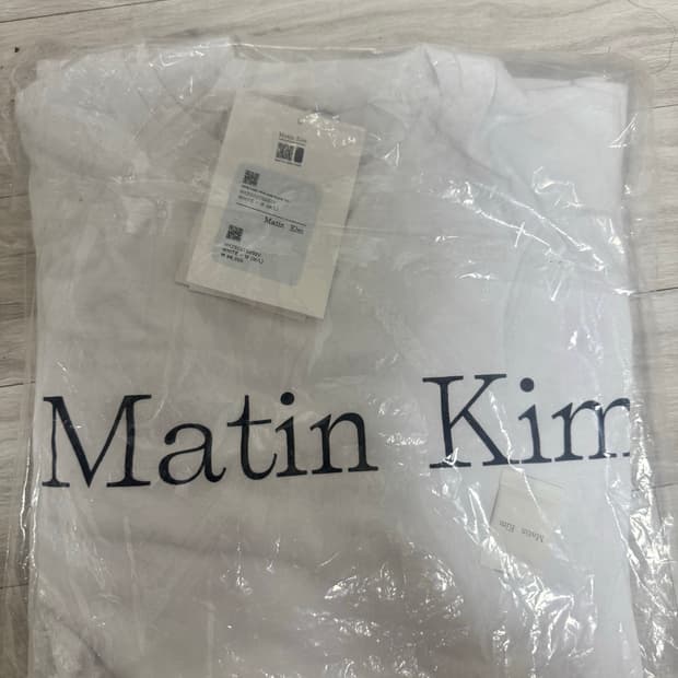 마뗑킴 롱슬리브 새상품