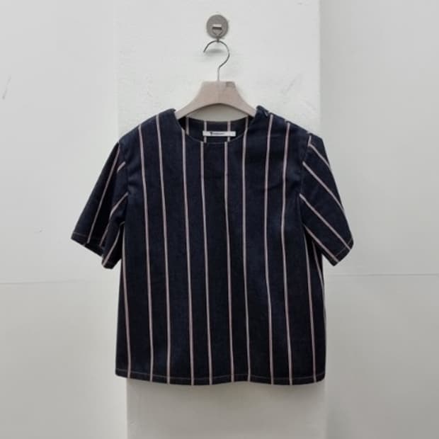 T By Alexander Wang 티바이알렉산더왕