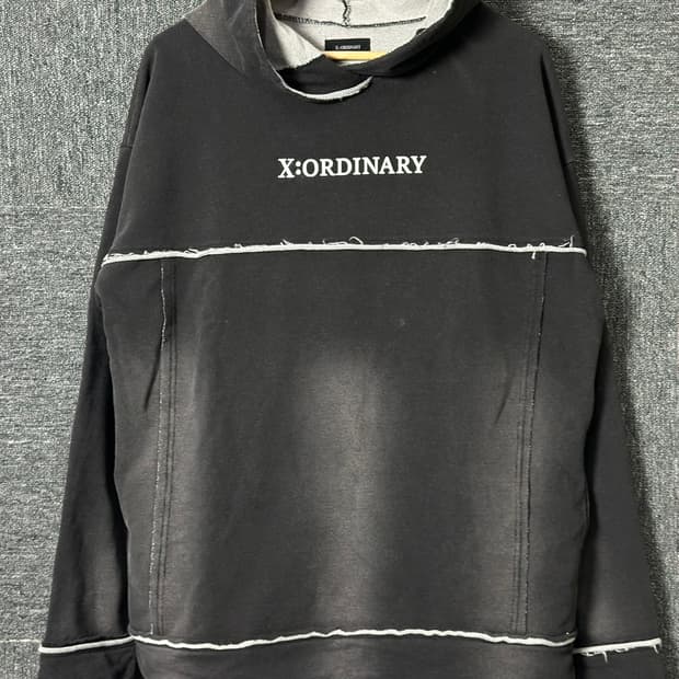 엑스오디너리 블랙 후드티 50사이즈