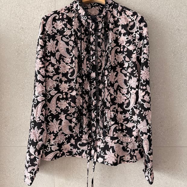 페이즐리 블랙 레이스 블라우스 긴팔