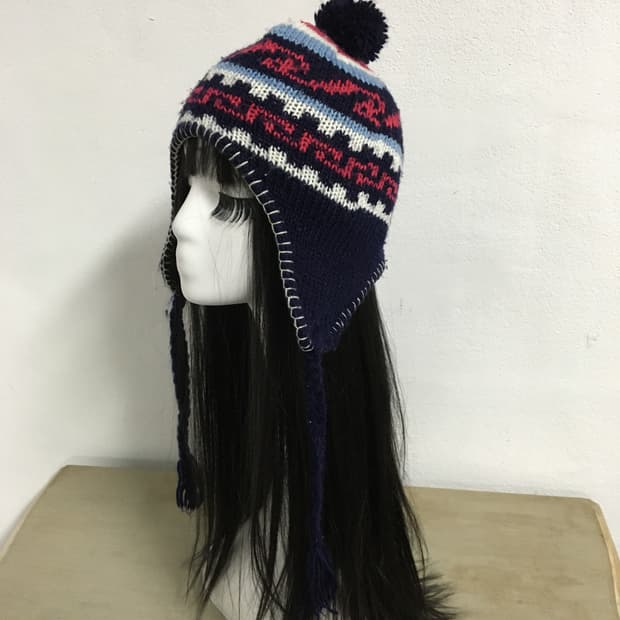  nordic pattern pom knit beanie