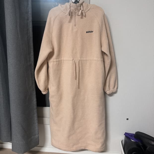 널디 후리스원피스