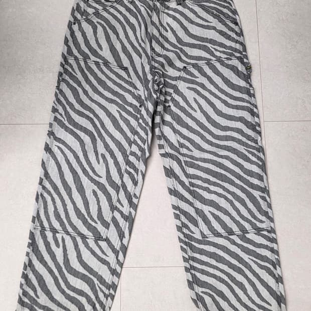 슈프림 더블 니 페인터 팬츠 지브라 - 24SS