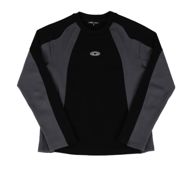 아이필럭키 커브드 라인니트 L 구합니다