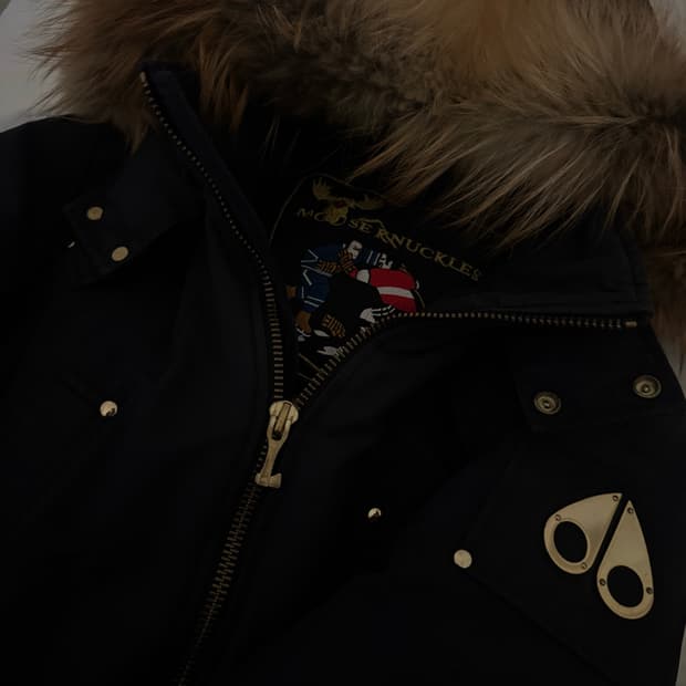 무스너클 발리스틱 봄버 패딩 금장 급처