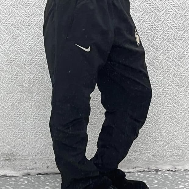나이키 올드스쿨 블록코어 인터밀란 100주년 트랙팬츠 M C08755