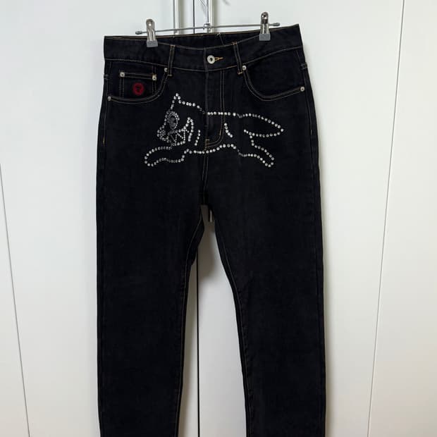 (Eu한정)RHINESTONE RUNNING DOG DENIM PANTS