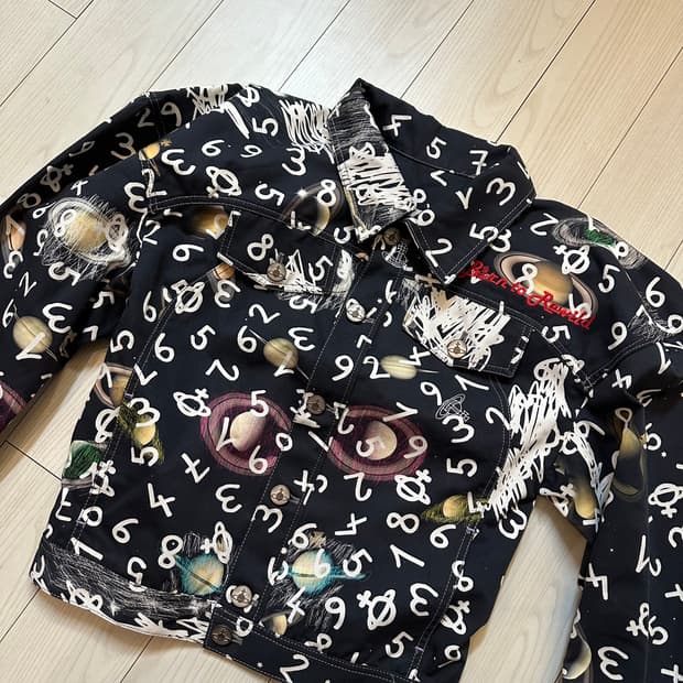 비비안웨스트우드 커브드자켓