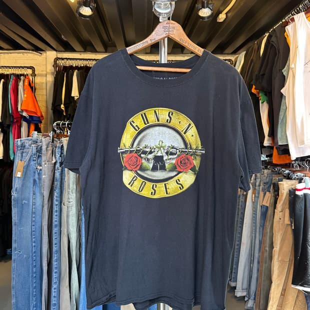 건즈앤로지스 락밴드 프린팅 티셔츠