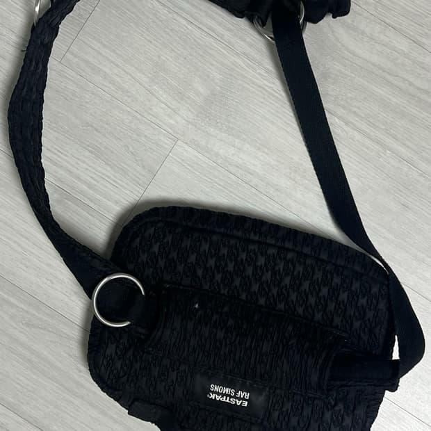 이스트팩 x 라프 시몬스(Eastpak x Raf Simons) 19FW