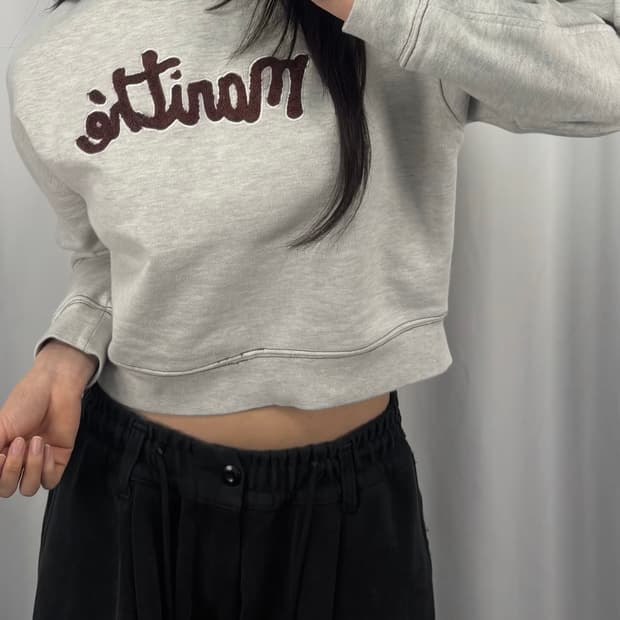 마리떼 프랑소와 저버 크롭 맨투맨