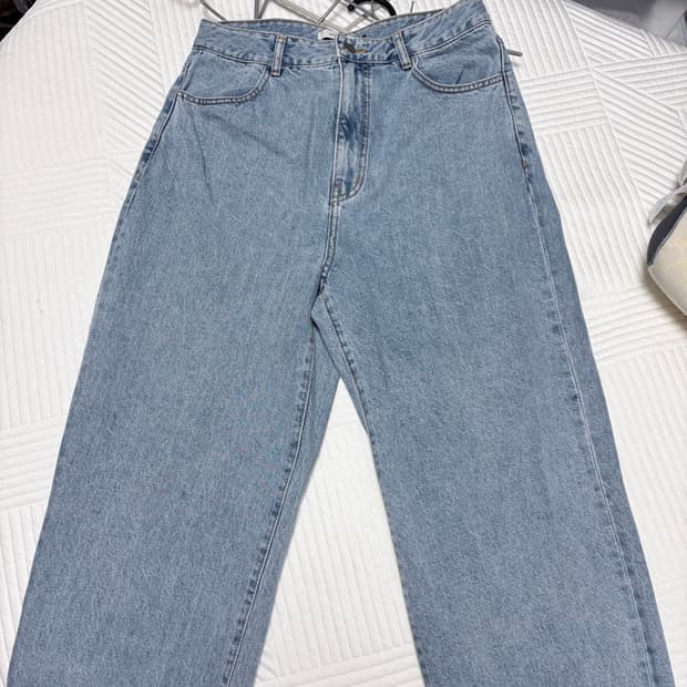 아모멘토 연청바지 L