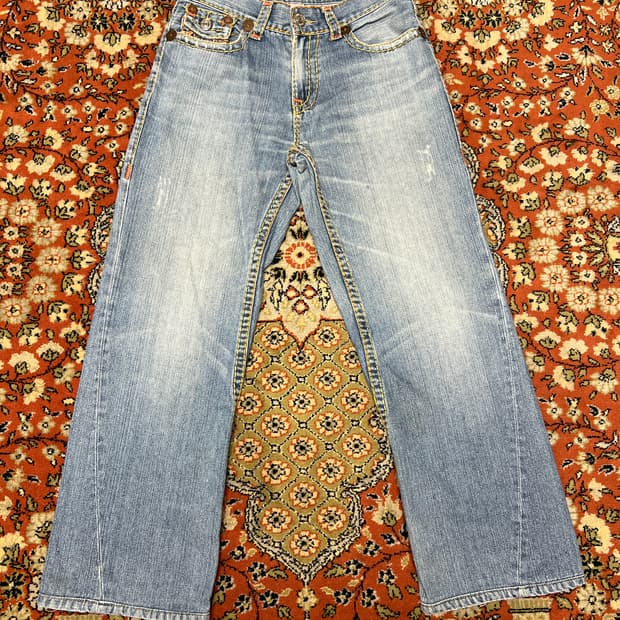 [32] 트루릴리전 조이 슈퍼 T 부츠컷 데님 레인보우