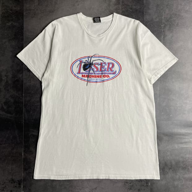 LOSER MACHINE COMPANY 그래픽 반팔티셔츠 A01322