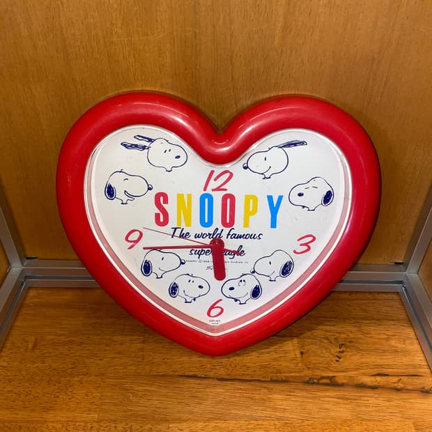 CITIZEN SNOOPY HEART QUARTZ (RED)