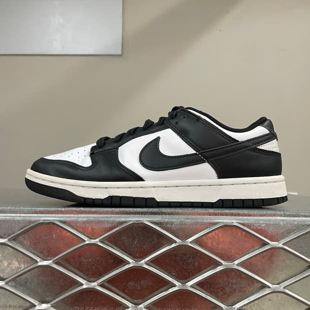 나이키 덩크 로우 블랙 250