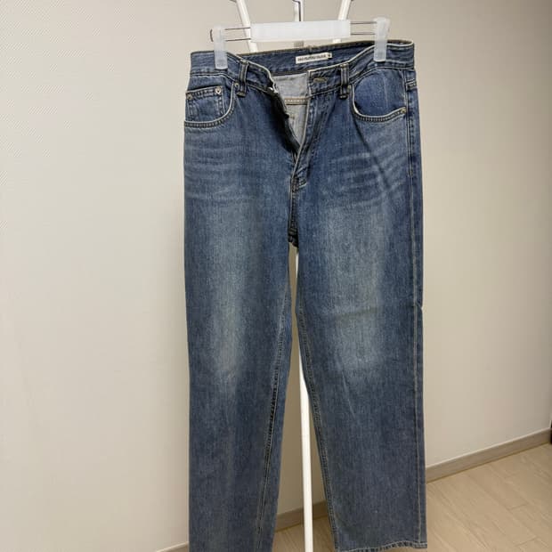 OWN FEATURE COLOUR 데님 팬츠 오에프씨