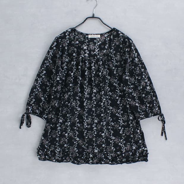 Lacifonelli _ floral blouse _S4412