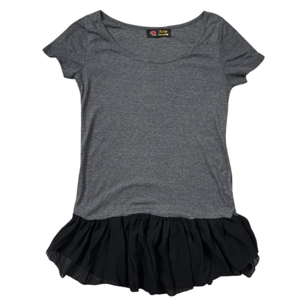 vintage ruffle hem scoop neck tee