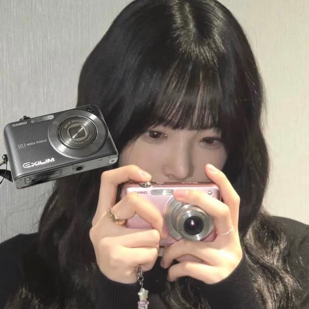 미품 르세라핌 은채 디카 카시오 엑슬림 ex-z1080 작례o