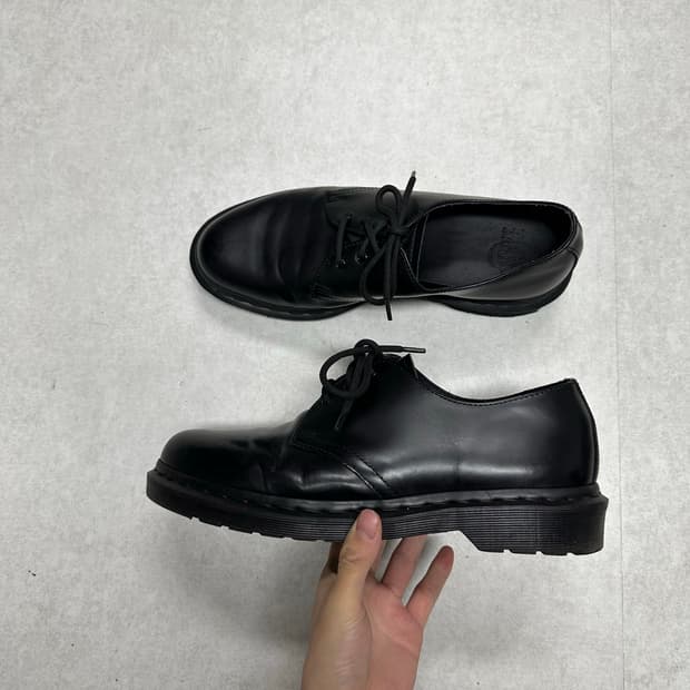 닥터마틴 1461 모노