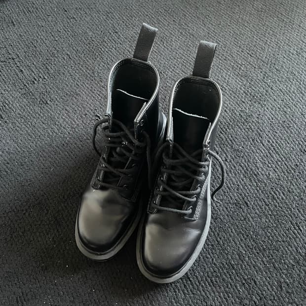 (240) 닥터마틴 1460 모노