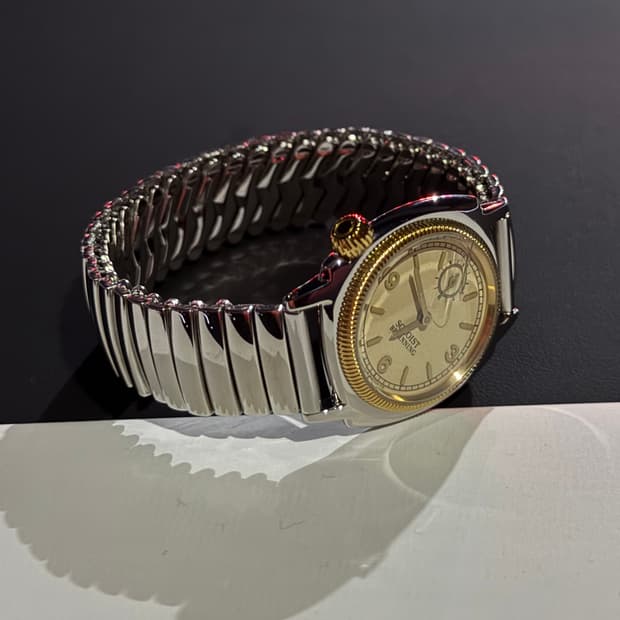 VAGUE WATCH 바그 워치 x 더 솔로이스트 시계