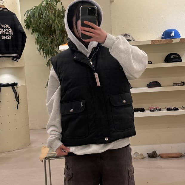 입생로랑 리버시블 덕다운 패딩 베스트 U394