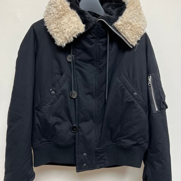 파르티멘토 n2b 숏 파카 블랙