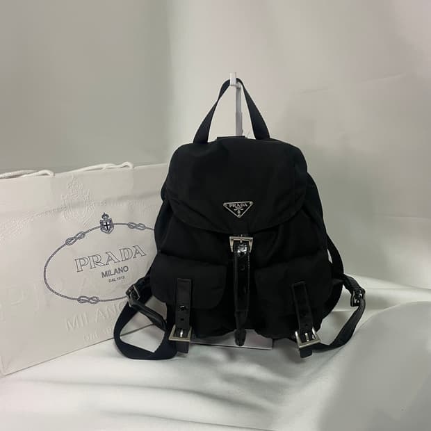 프라다 블랙 포코노 리나일론 백팩