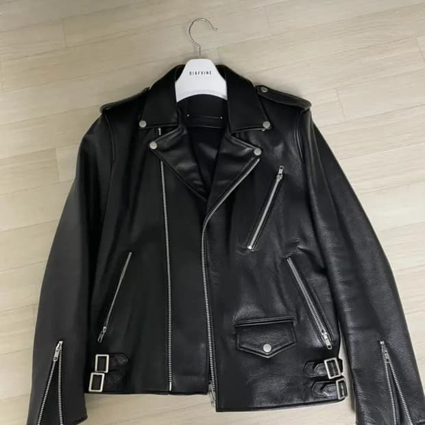 비바스튜디오 클래식 라이더자켓