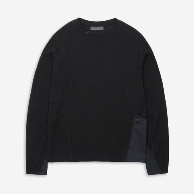 산산기어 리브드 롱 슬리브 블랙 1