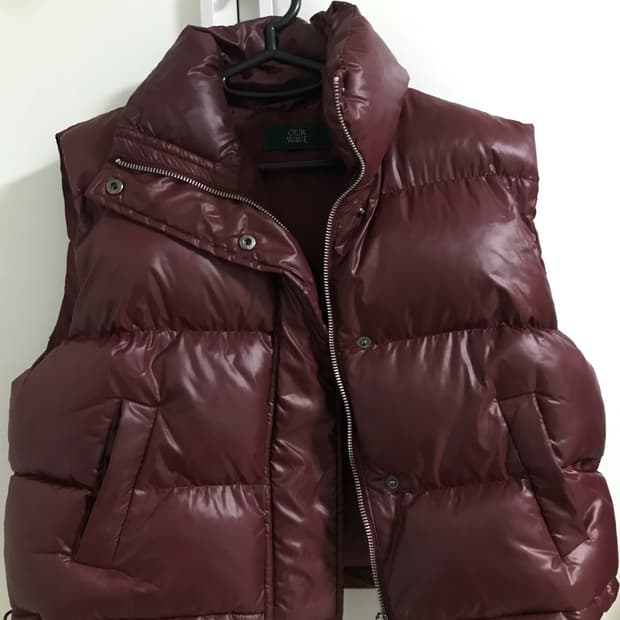 아워웨이브 조끼패딩