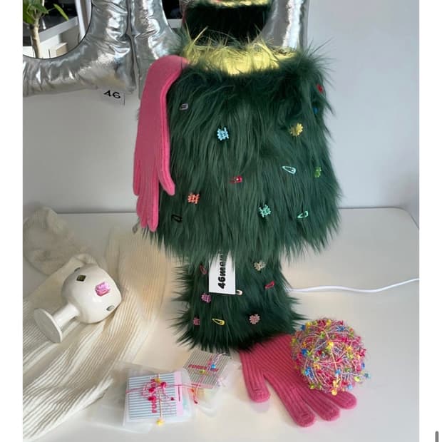 포식스먼스 조명 46month lamp